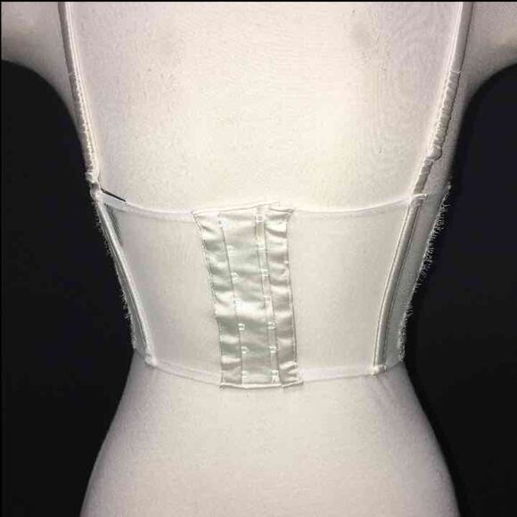 VS Designer Collection NWT - Picture 2 of 4